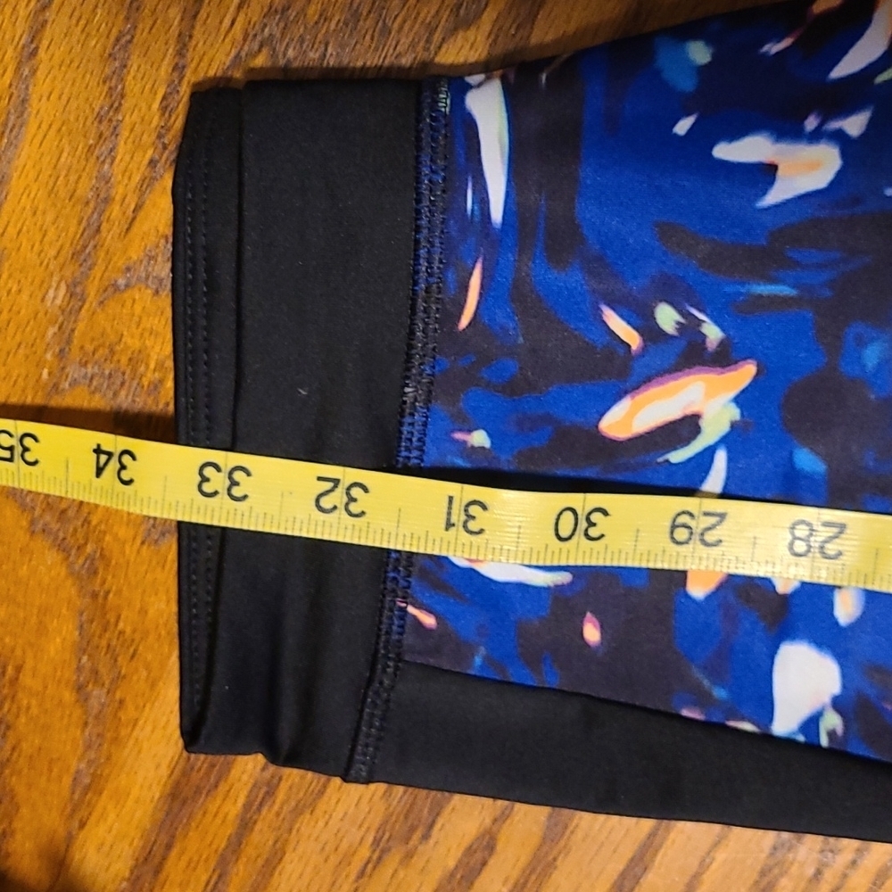 Adidas pants - Picture 6 of 8